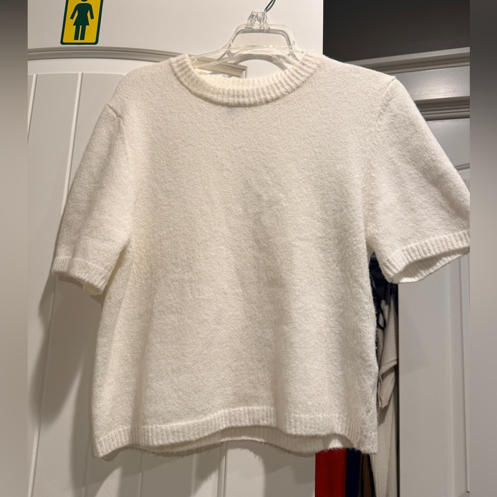H&M Divided Soft Cream Sweater Knit Top